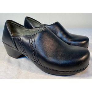 Dansko Sienna Nurse Clogs Black Leather Slip On Light Use Womens 7.5 Fast Ship